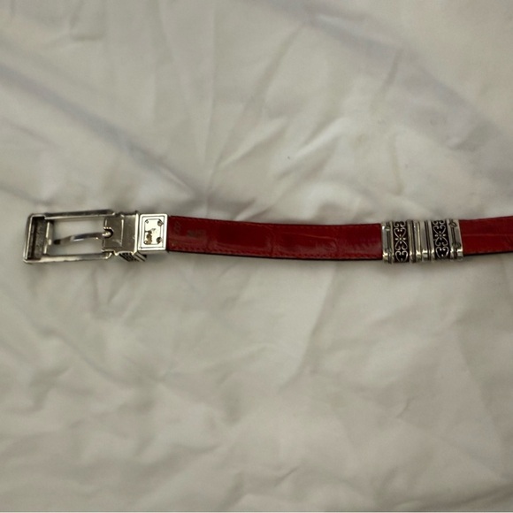 EUC Vintage Brighton Reversible Black and Red Leather Belt